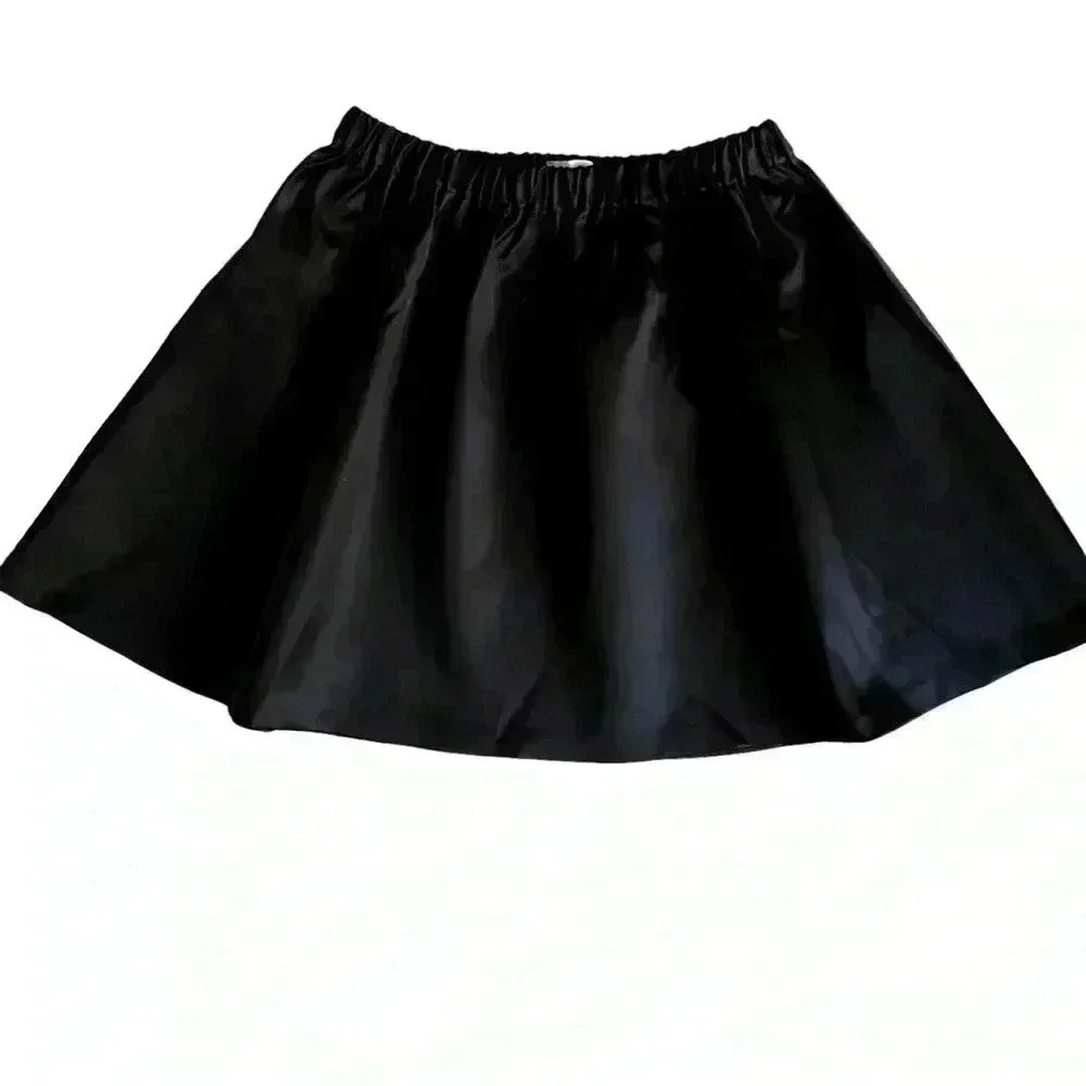 Aritzia Wilfred black mini skirt nwot size small